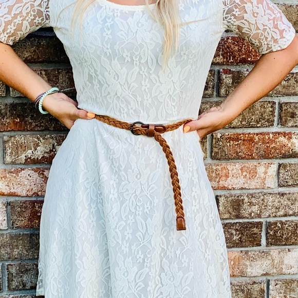 Rue 21 Belted Lace Midi Dress Cream Size Large J - Picture 9 of 11